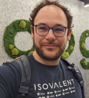 Raphaël Pinson – Proving you don’t need a computer science degree to excel in cloud native 